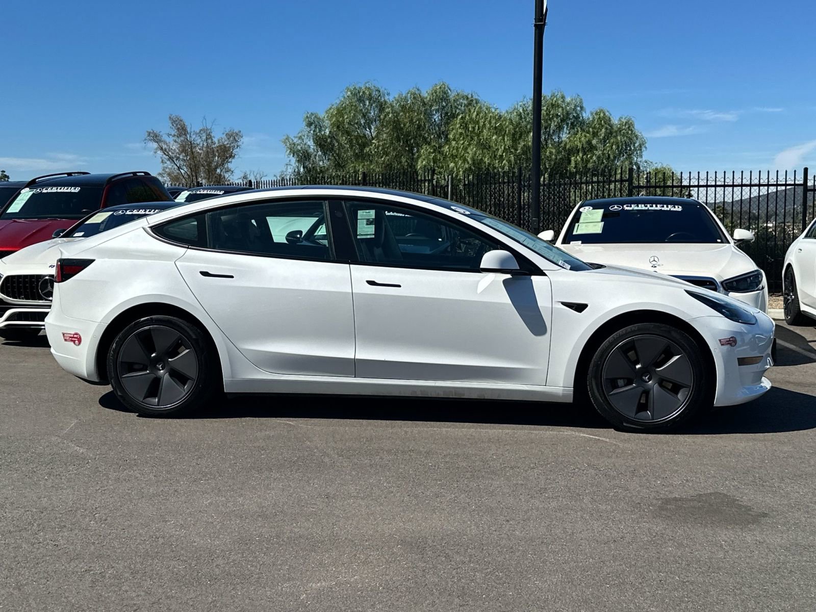Used 2021 Tesla Model 3 Standard Range Plus image 2