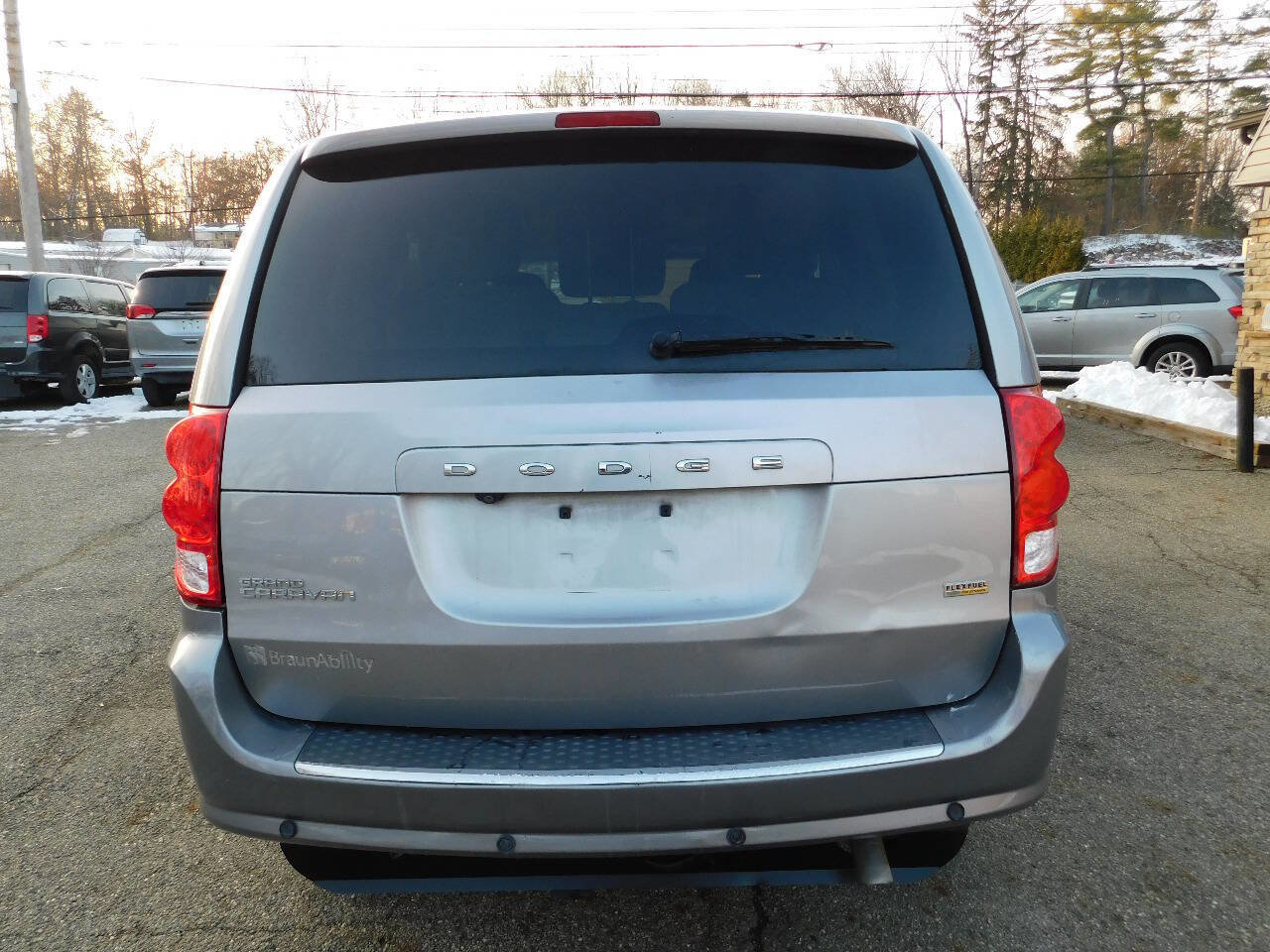 Used 2017 Dodge Grand Caravan SE w/ Power Window Group image 14