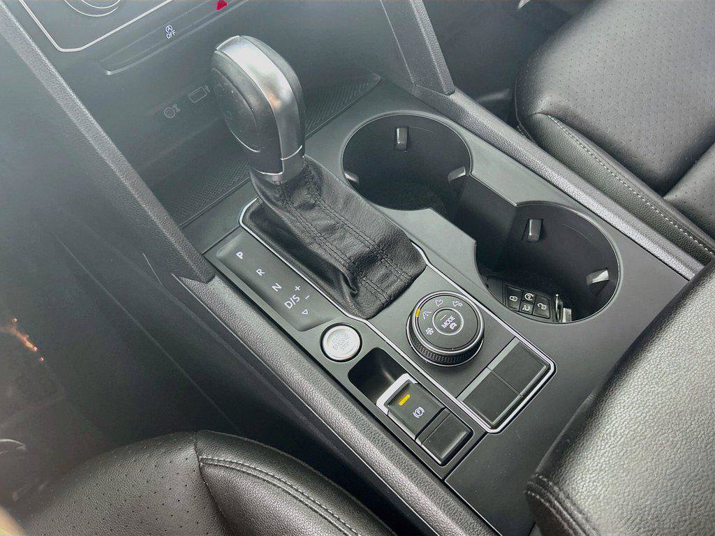 Used 2018 Volkswagen Atlas SE AWD/4WD image 17