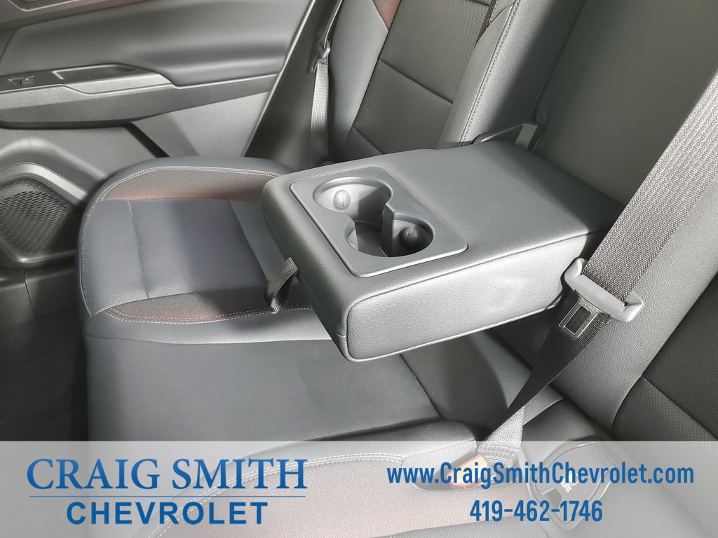 Used 2024 Chevrolet Equinox EV RS image 30