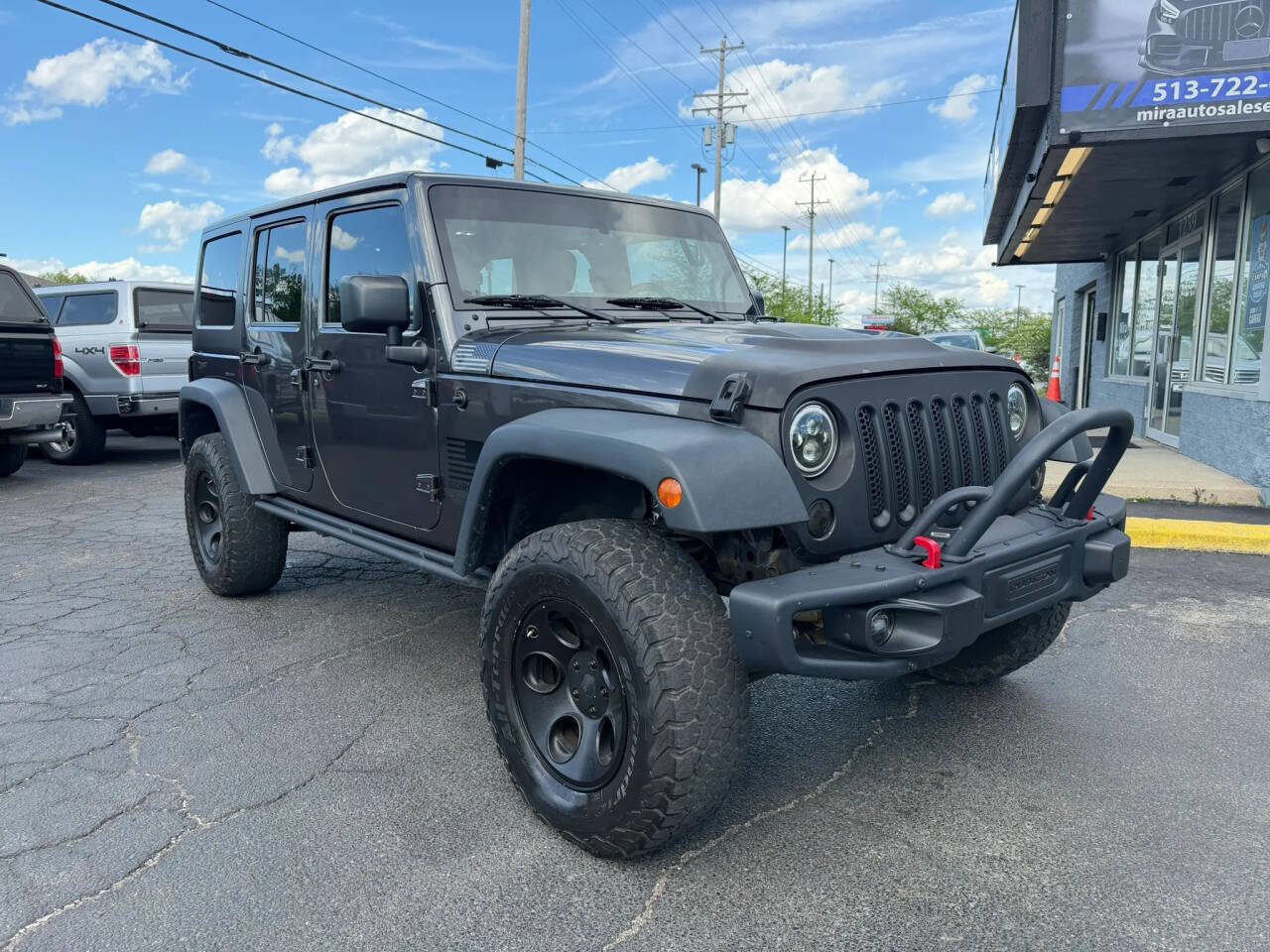Used 2016 Jeep Wrangler Unlimited Rubicon image 10
