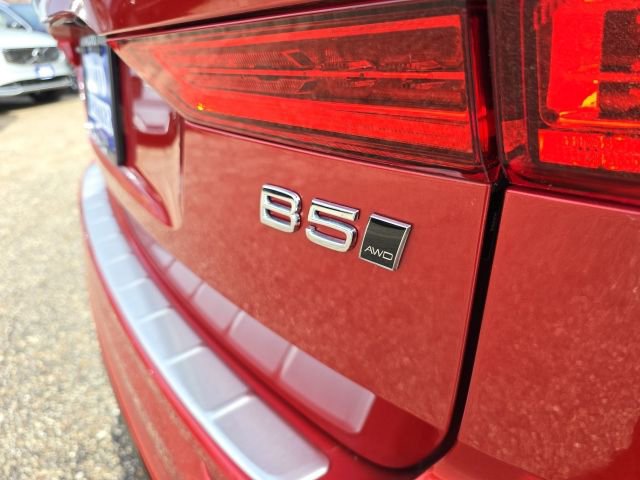 Certified 2023 Volvo XC60 B5 Plus w/ Climate Package AWD/4WD image 15