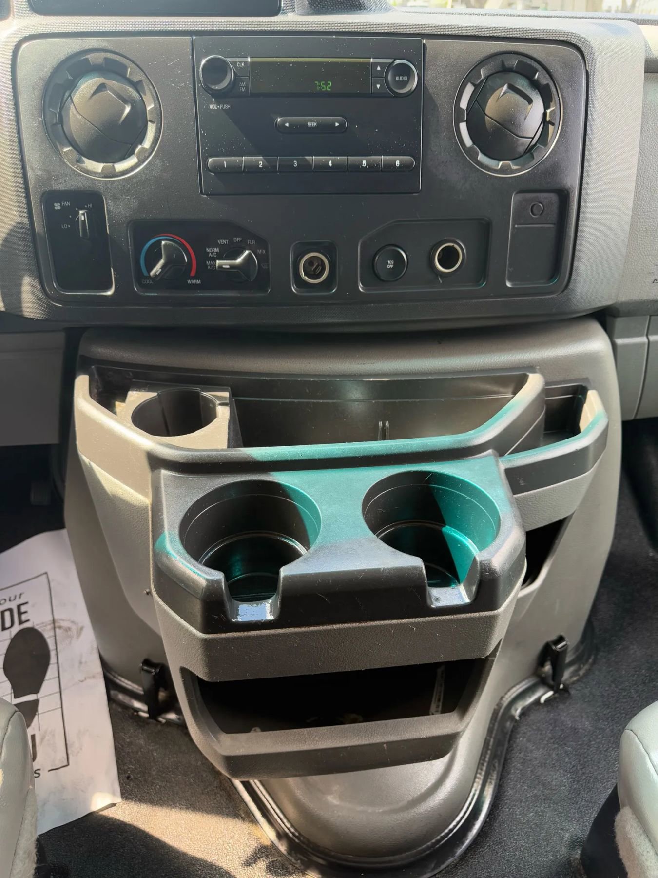 Used 2011 Ford E-250 and Econoline 250 Extended w/ PWR Group image 11