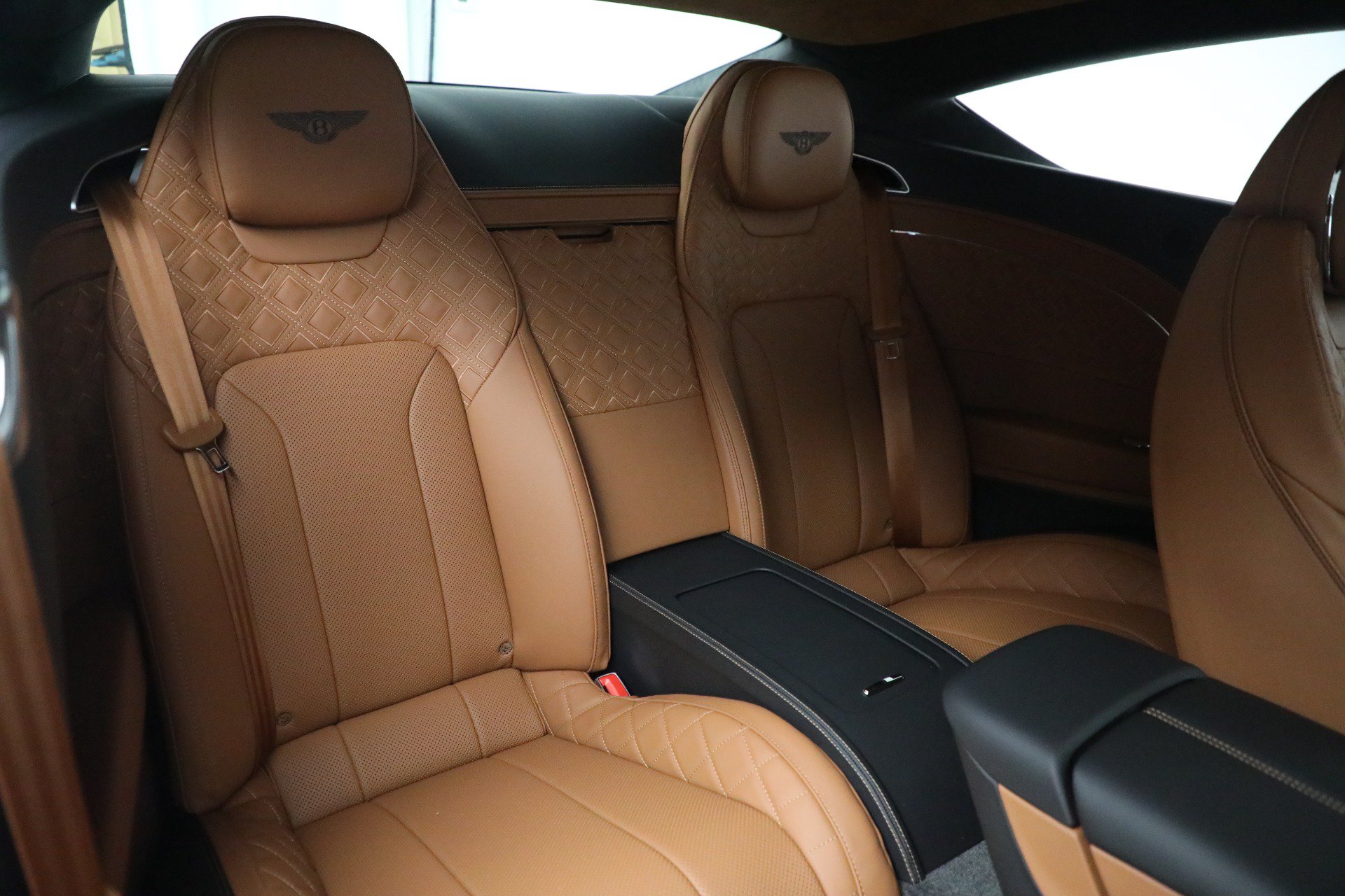 Certified 2022 Bentley Continental GT AWD/4WD image 24