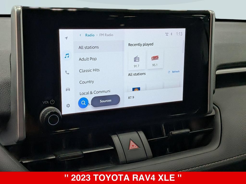 Used 2023 Toyota RAV4 XLE AWD/4WD image 23