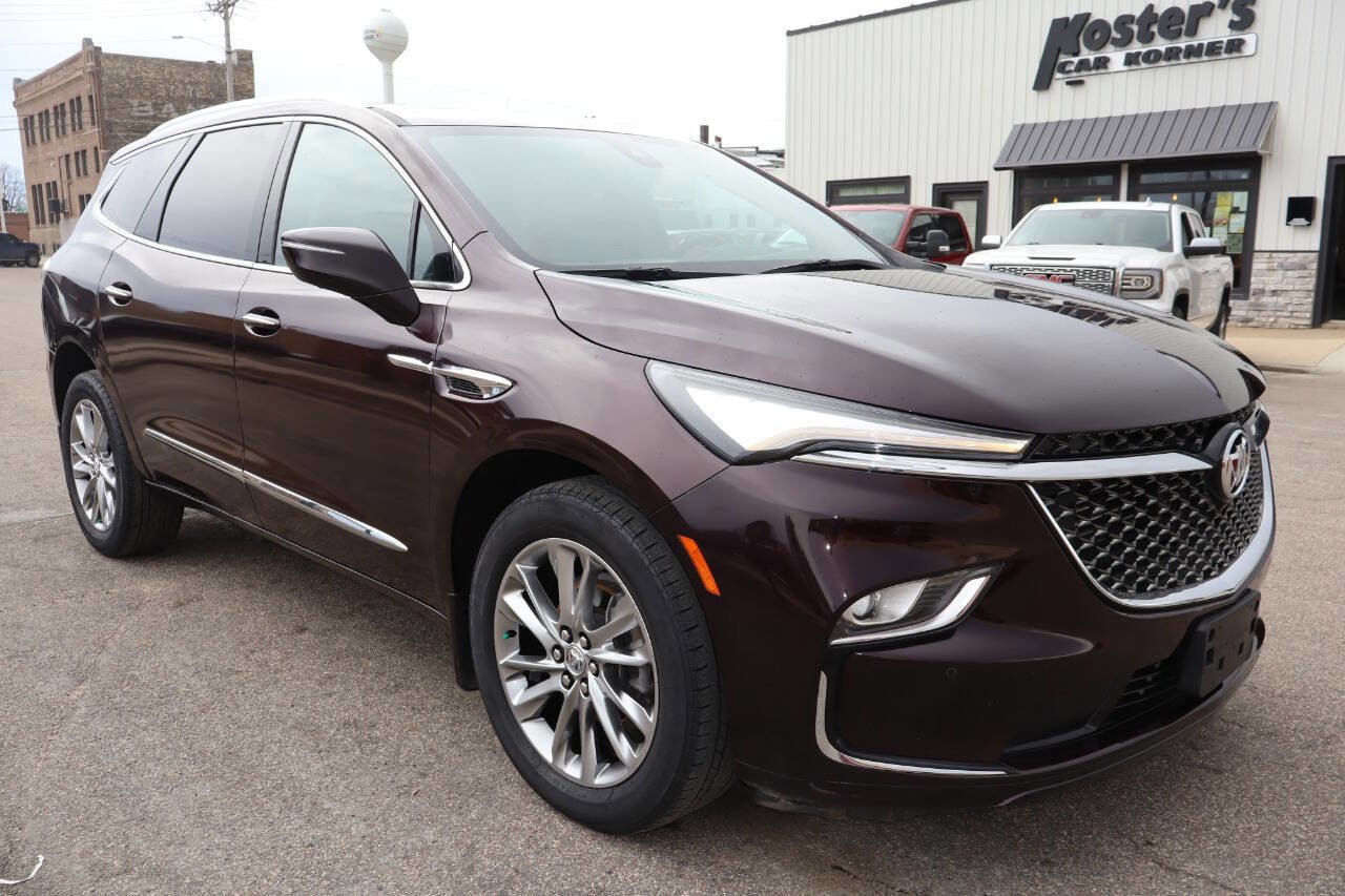 Used 2023 Buick Enclave Avenir w/ Trailering Package, 5000 lbs. AWD/4WD image 2