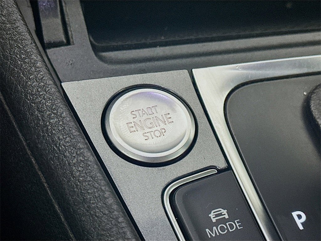 Used 2017 Volkswagen Golf Alltrack SE image 26