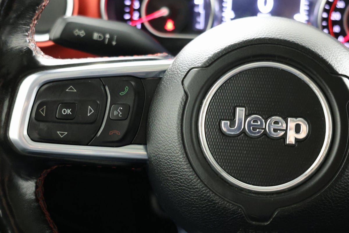 Used 2021 Jeep Wrangler Unlimited Rubicon AWD/4WD image 26