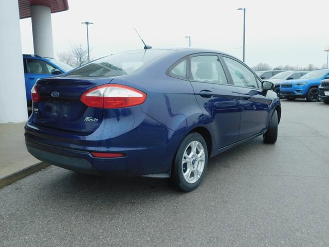 Used 2016 Ford Fiesta SE image 8