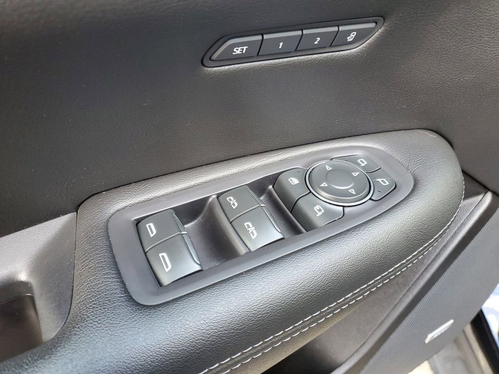 Certified 2022 Cadillac XT5 Premium Luxury image 23