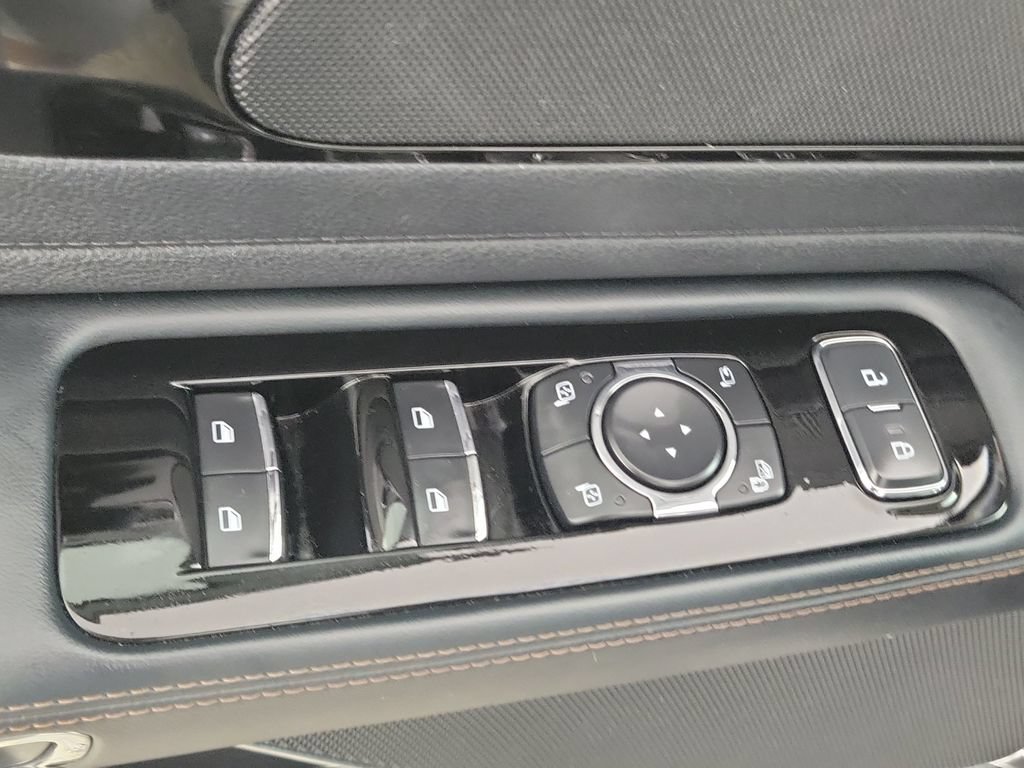 Certified 2025 Lincoln Aviator 2WD w/ Jet Appearance Package image 13