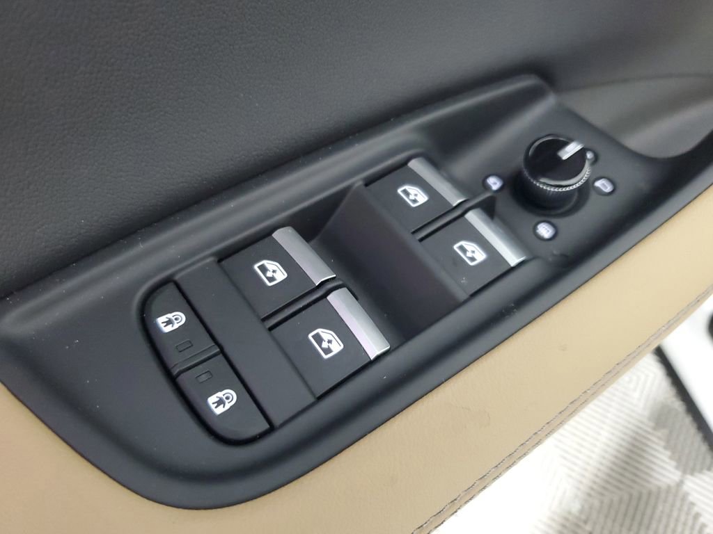 New 2026 Audi Q7 3.0T Premium Plus image 20