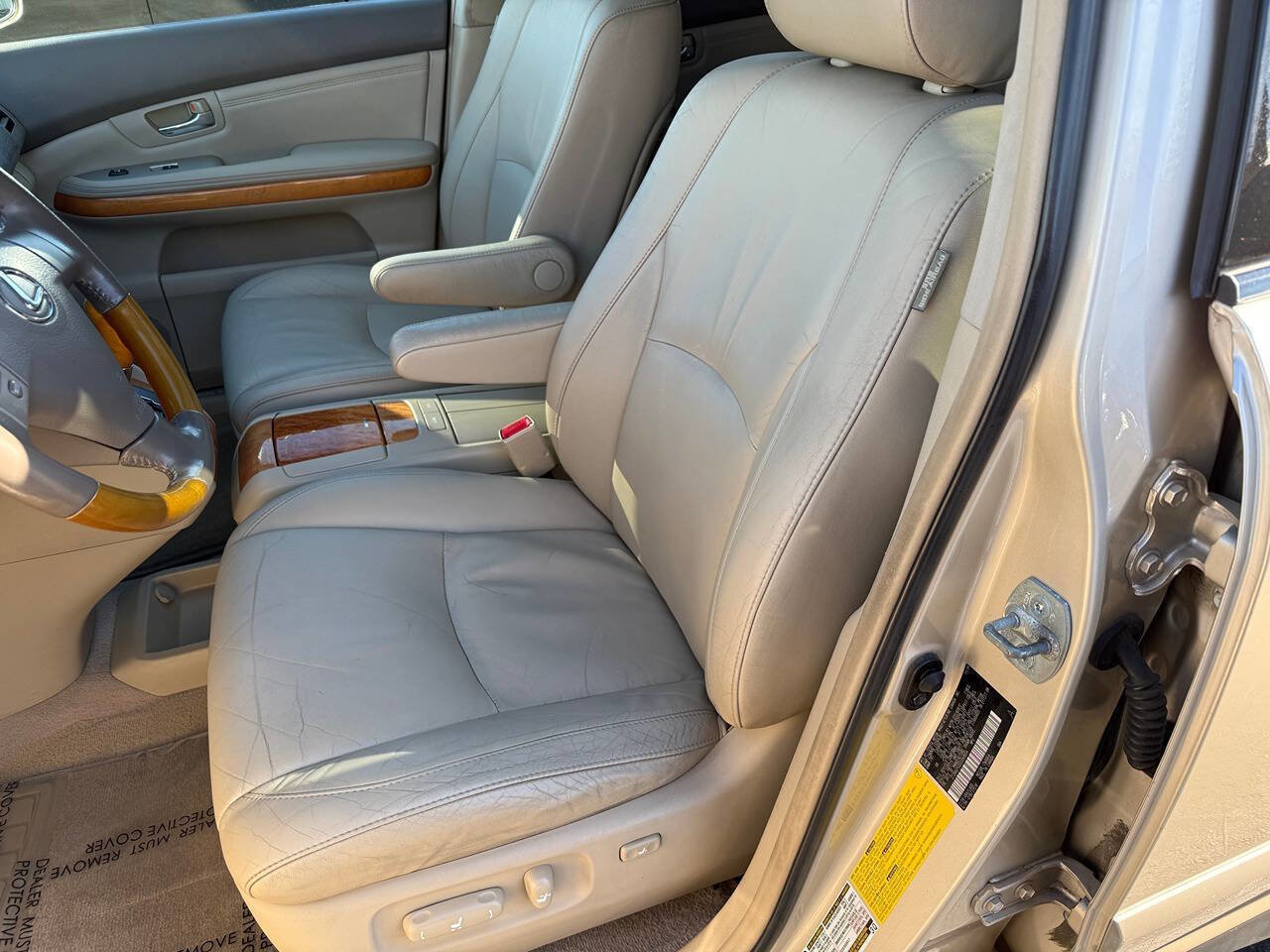 Used 2005 Lexus RX 330 AWD image 96