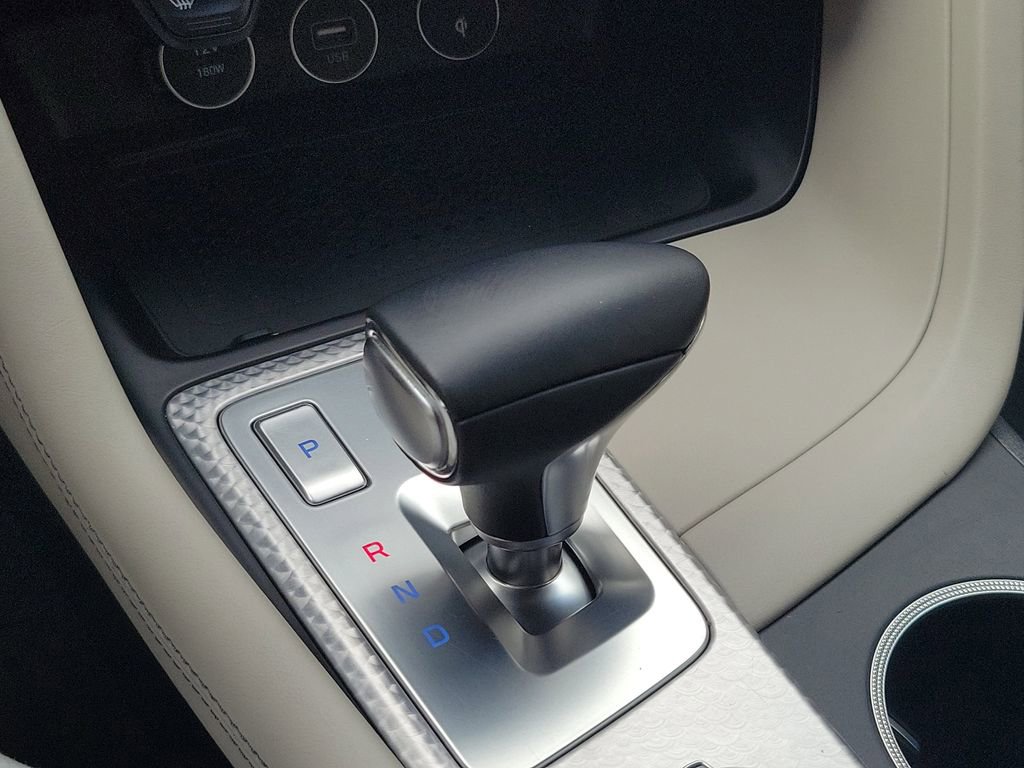 Used 2023 Genesis G70 3.3T w/ Sport Prestige Package image 27