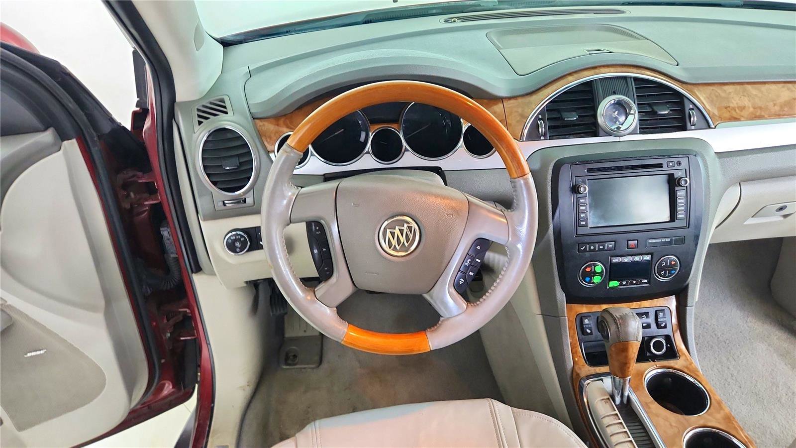 Used 2011 Buick Enclave CXL w/ Trailering Provision Package image 32