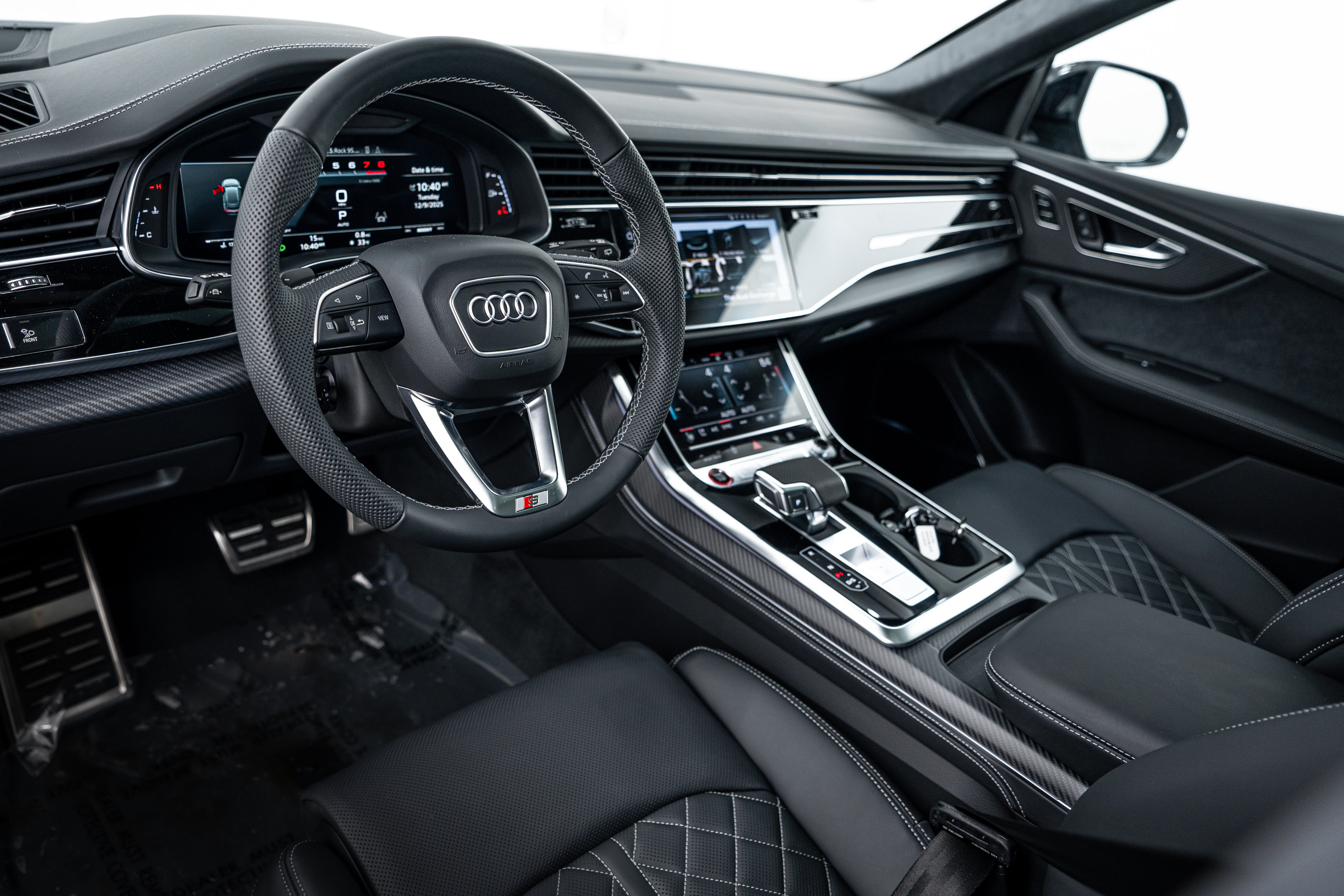 New 2026 Audi SQ8 Prestige image 8