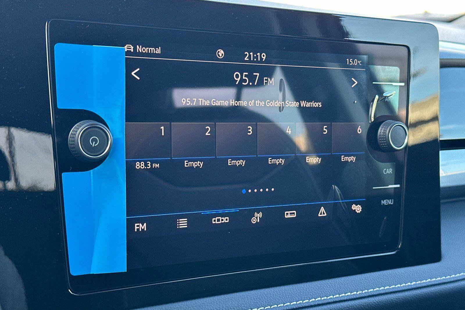 New 2026 Volkswagen Taos SEL image 17