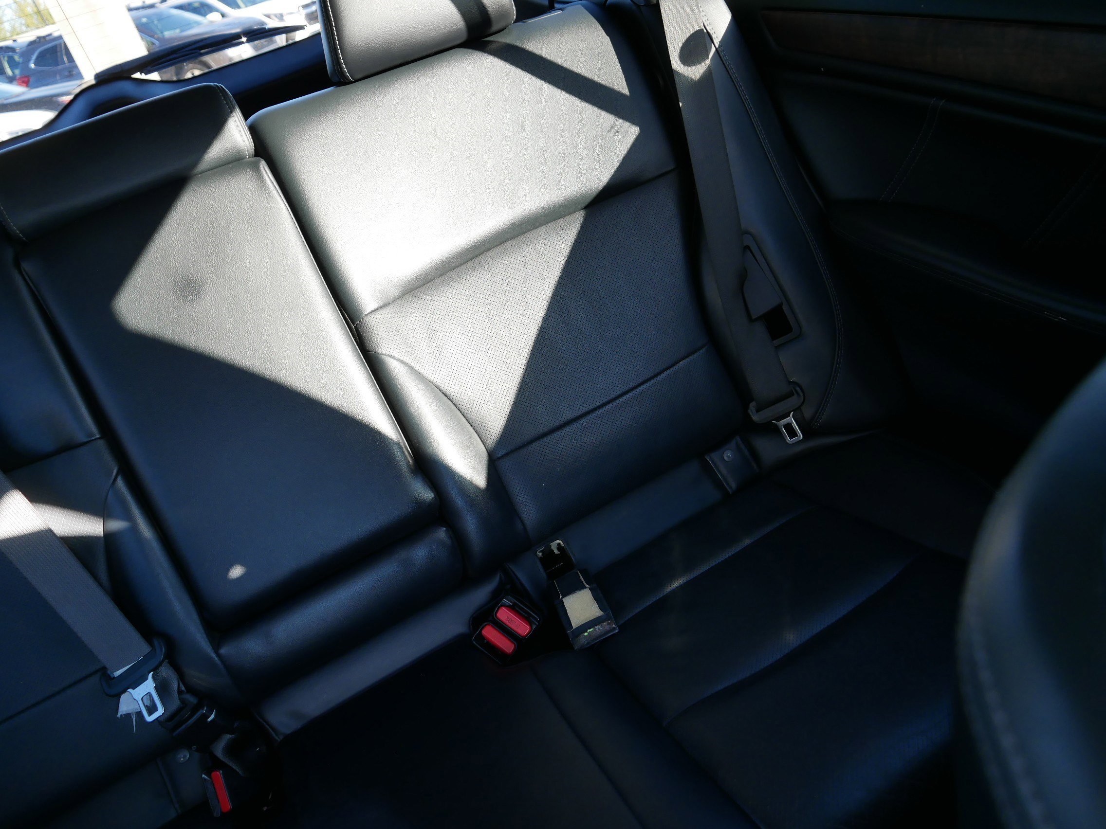 Used 2018 Subaru Outback 2.5i Limited w/ Popular Package #2 image 14