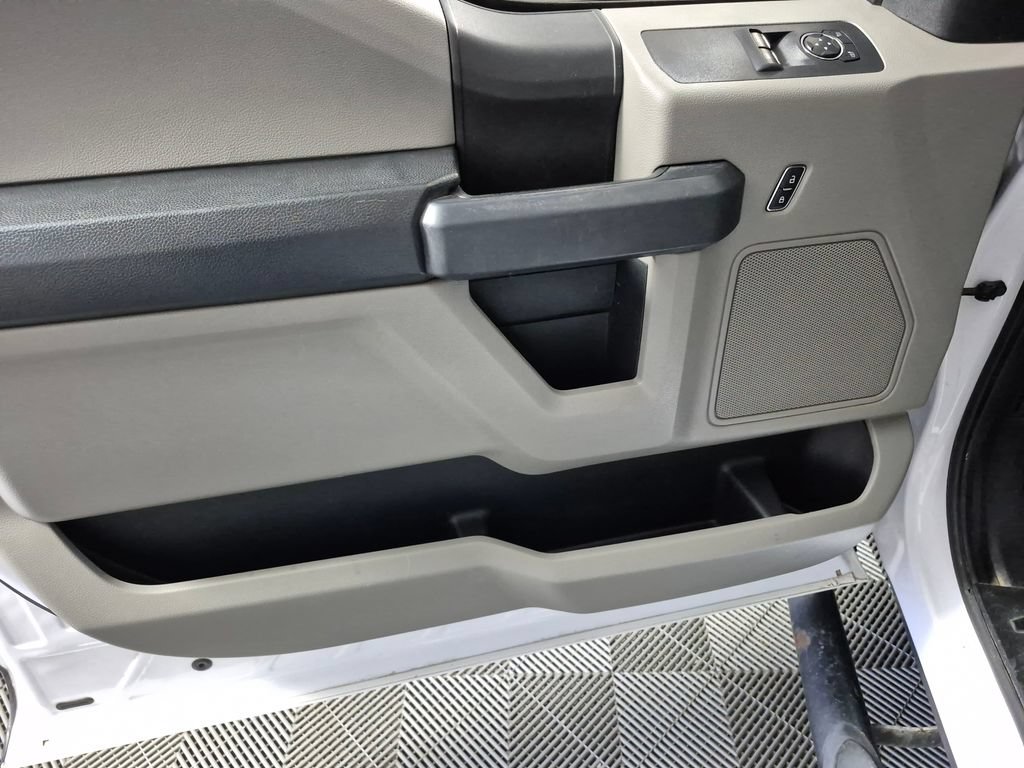Used 2017 Ford F150 XL w/ Equipment Group 101A Mid RWD image 15