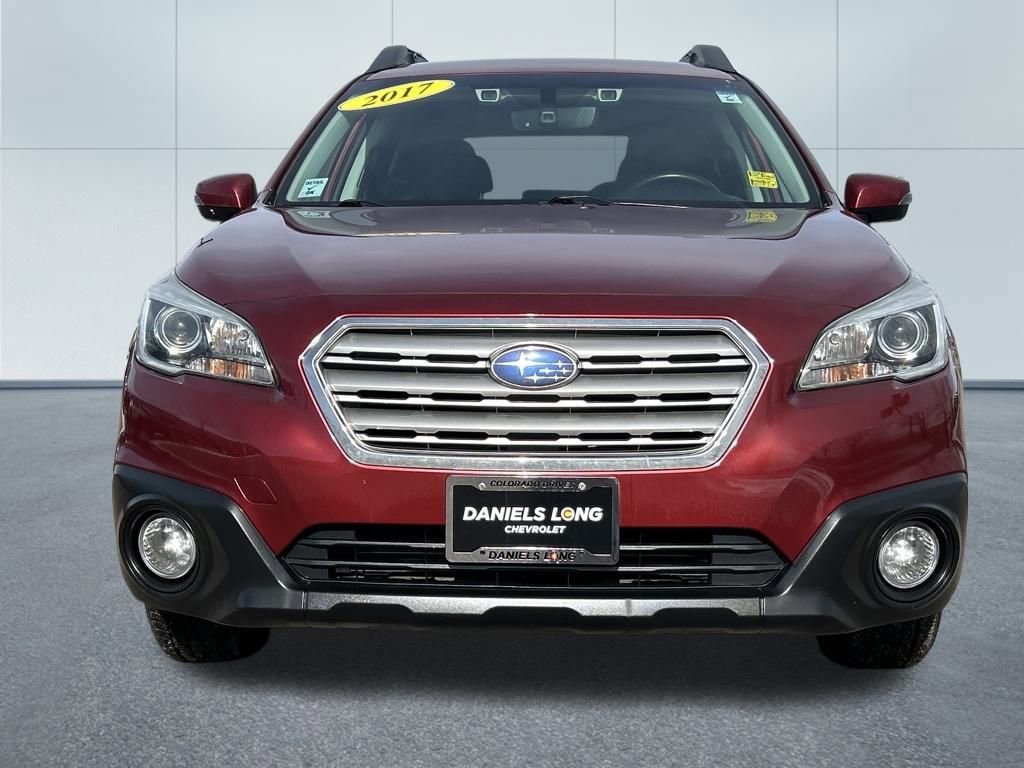 Used 2017 Subaru Outback 2.5i Premium image 3