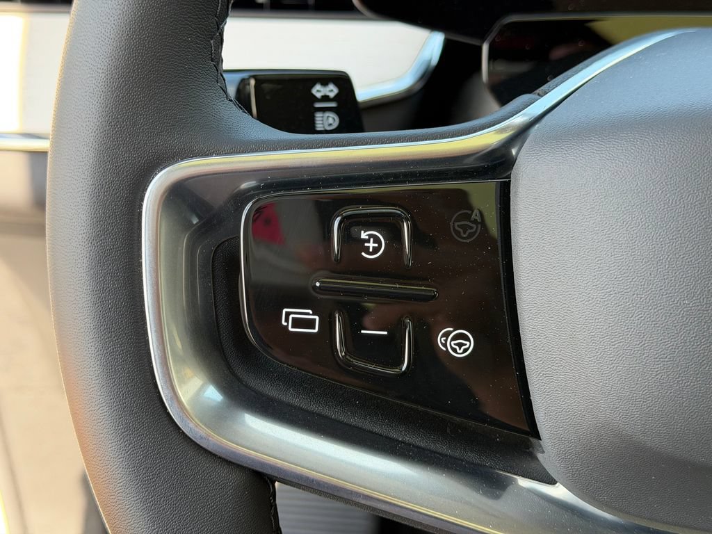 New 2026 Volvo EX90 Ultra AWD/4WD image 19