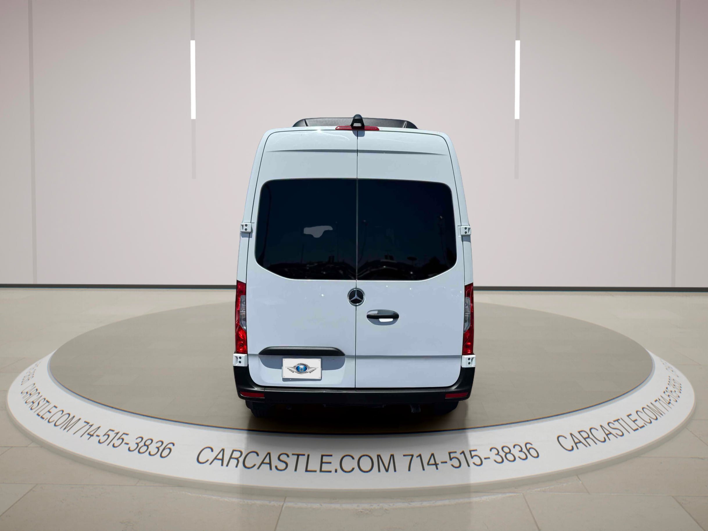 Used 2024 Mercedes-Benz Sprinter 2500 image 5