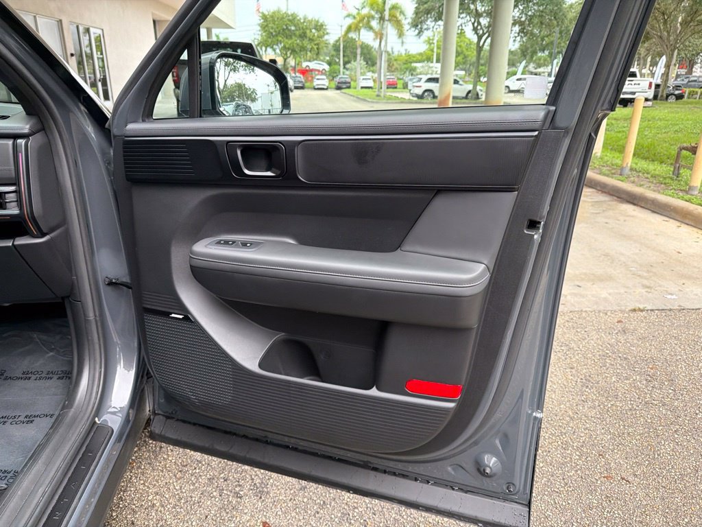 Used 2024 Hyundai Santa Fe Calligraphy FWD image 27