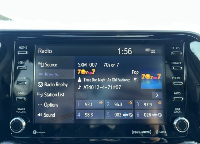 Used 2022 Toyota Highlander XLE image 19