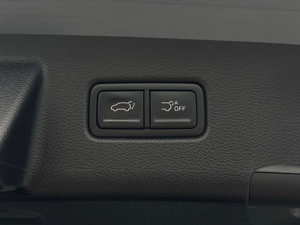 Certified 2025 Kia Telluride S AWD/4WD image 11