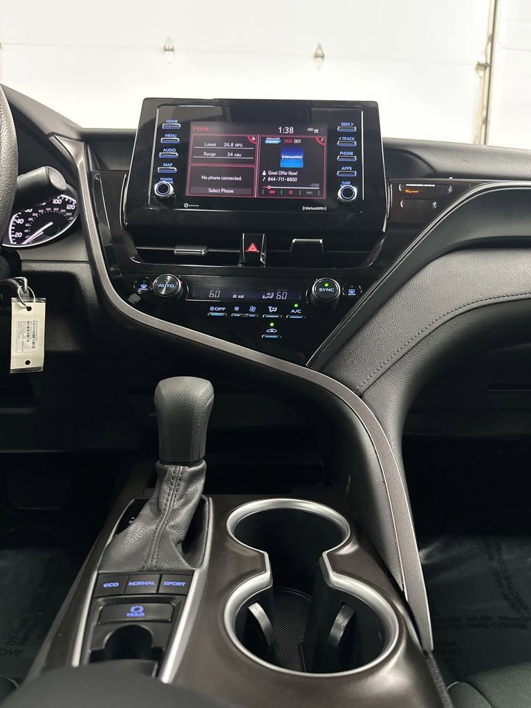 Used 2023 Toyota Camry LE AWD/4WD image 24