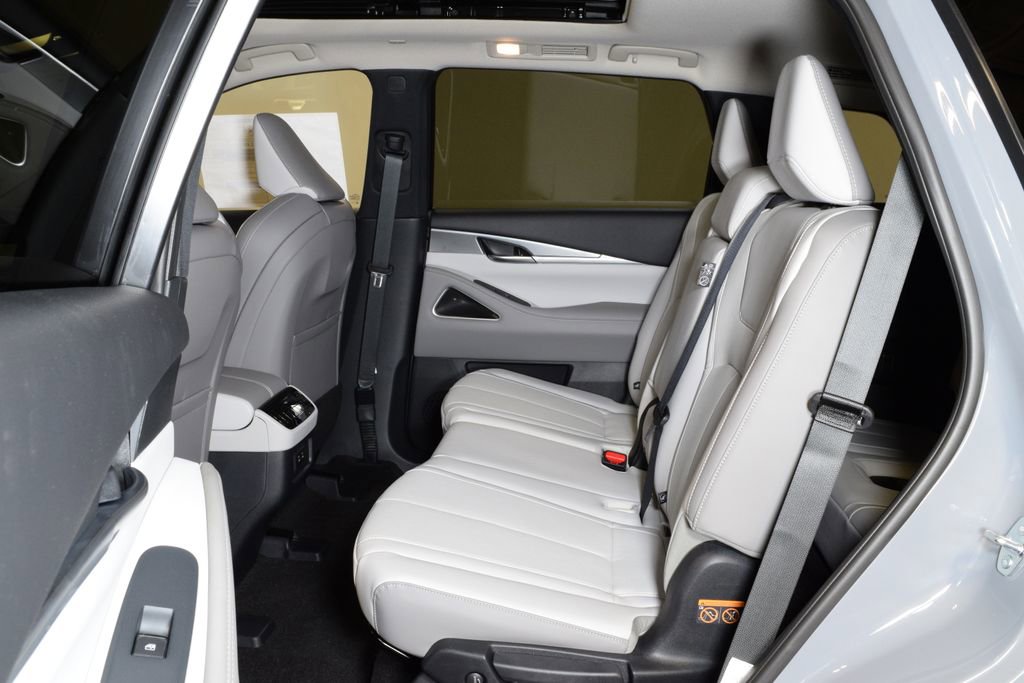 New 2027 INFINITI QX60 Luxe w/ Cargo Package AWD/4WD image 30