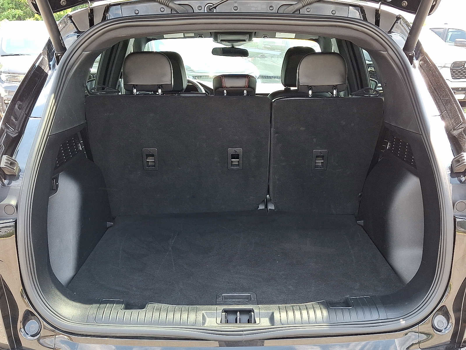 Used 2024 Ford Escape ST-Line image 28