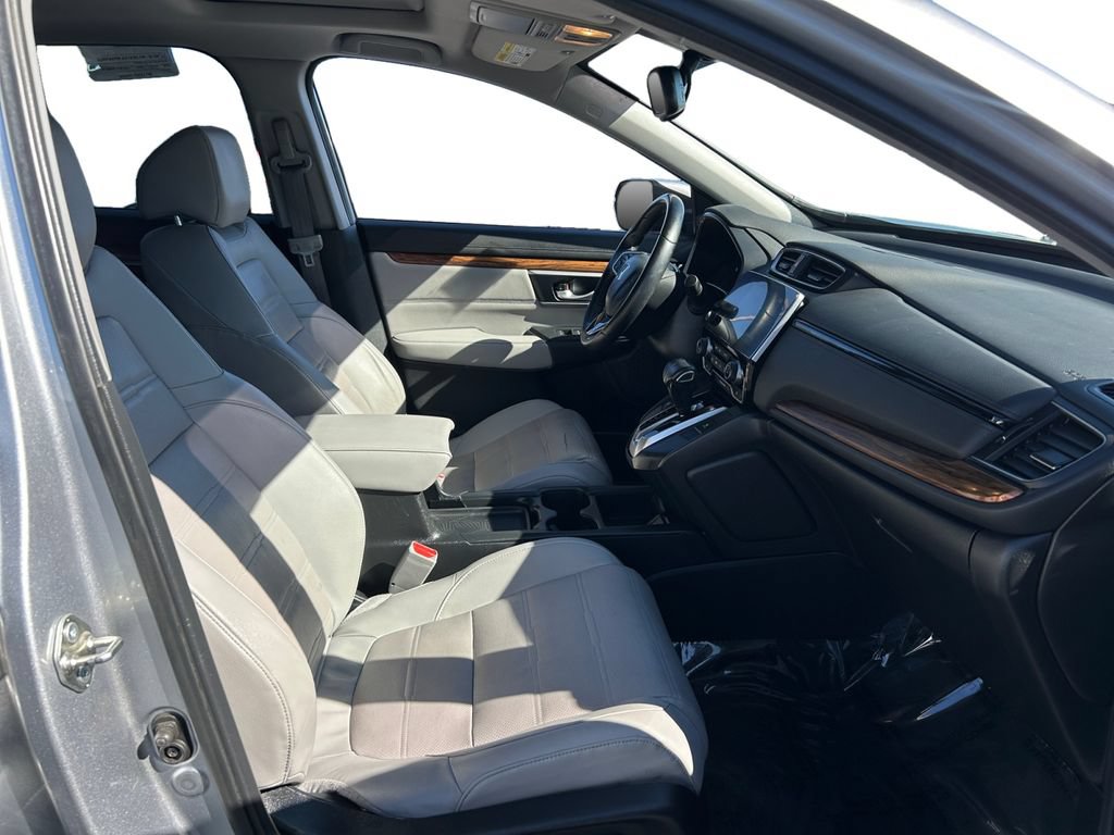 Used 2018 Honda CR-V Touring image 19
