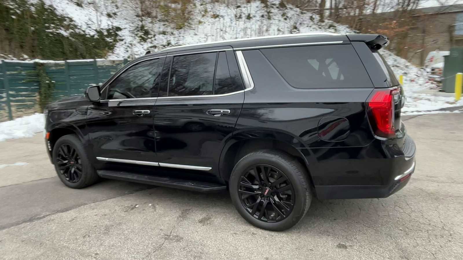 Certified 2023 GMC Yukon SLT image 7