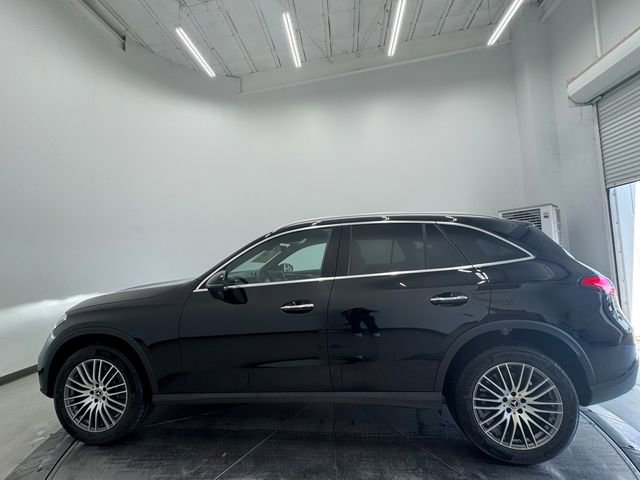 New 2026 Mercedes-Benz GLC 300 image 14