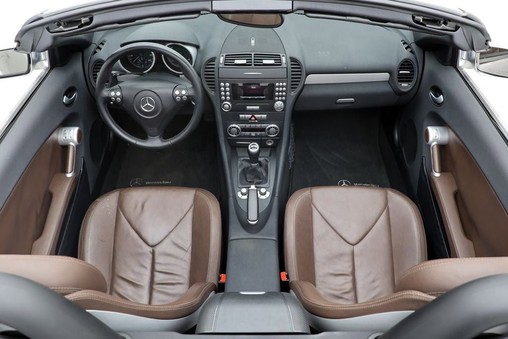 Used 2005 Mercedes-Benz SLK 350 image 17