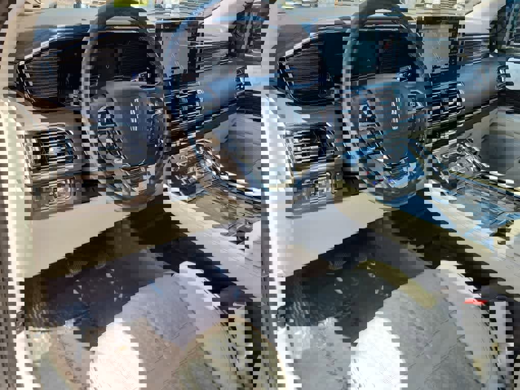 Used 2022 Lincoln Navigator Black Label image 13