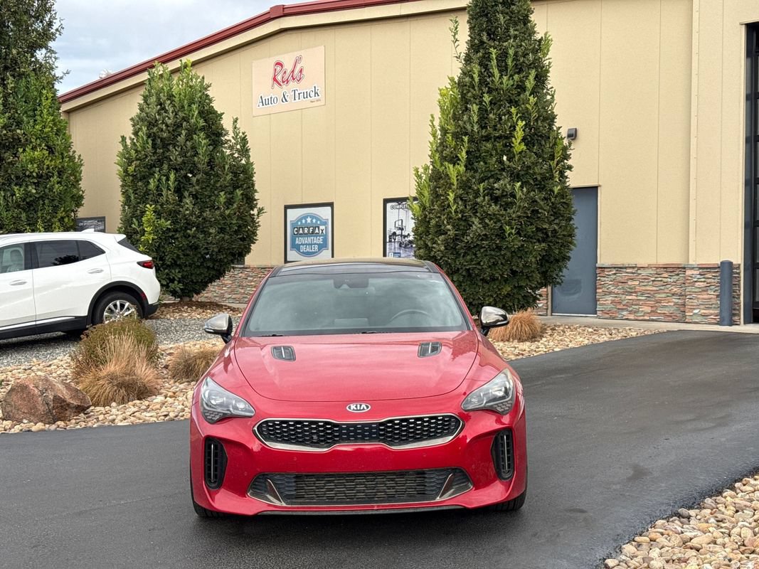Used 2019 Kia Stinger GT1 AWD/4WD image 16