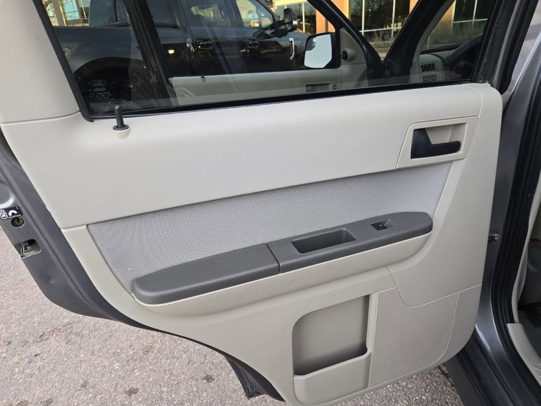 Used 2012 Ford Escape XLT AWD/4WD image 20