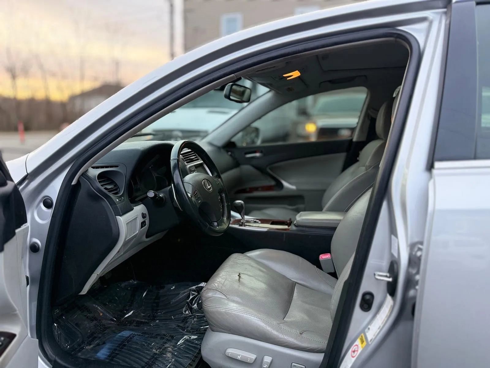 Used 2007 Lexus IS 250 AWD image 9