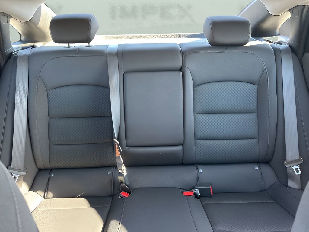 Used 2024 Chevrolet Malibu LT image 11