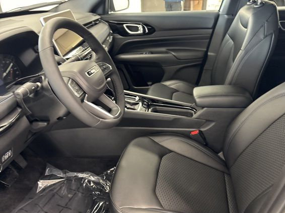 New 2026 Jeep Compass Latitude AWD/4WD image 13