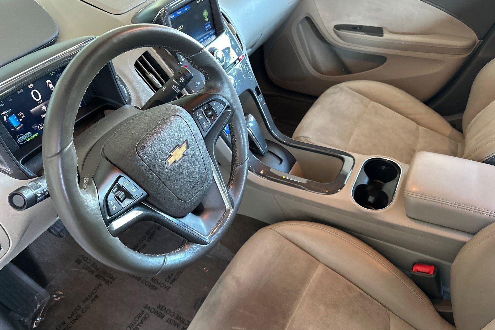 Used 2013 Chevrolet Volt Premium w/ Premium Trim Package image 9