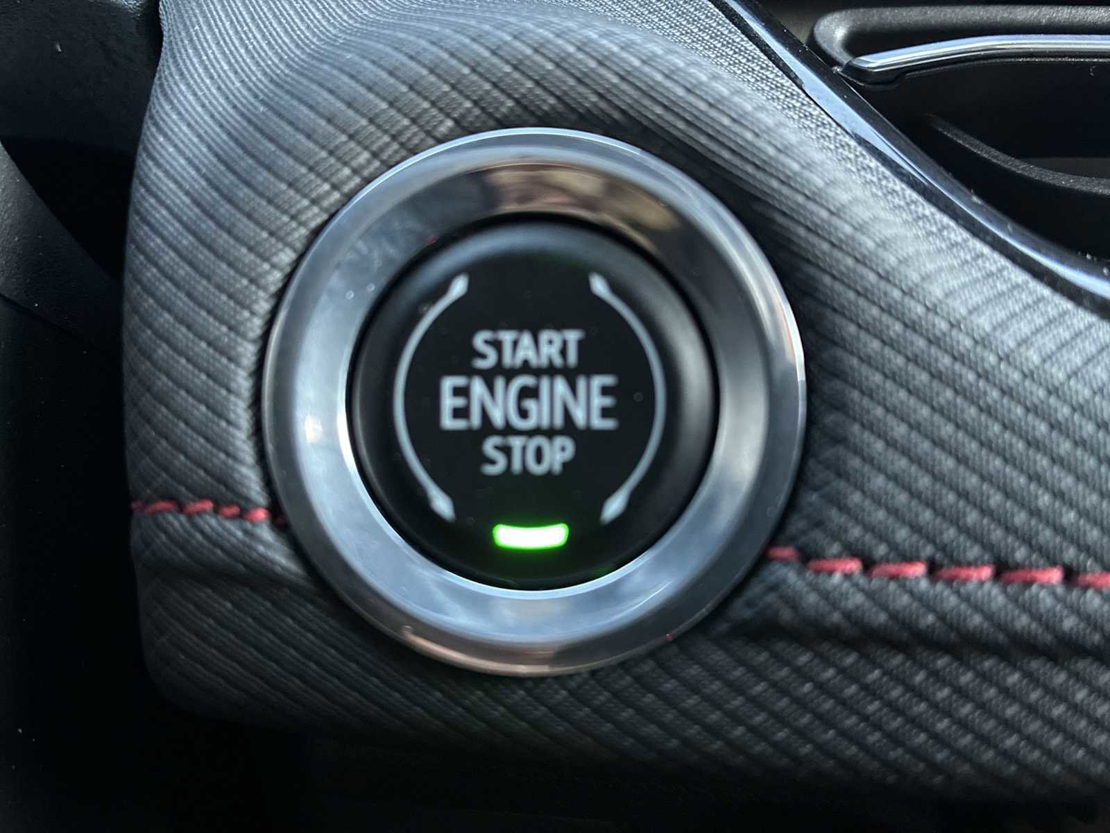 Used 2024 Chevrolet TrailBlazer RS w/ Convenience Package image 16