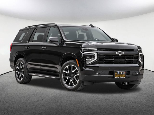 Certified 2026 Chevrolet Tahoe RST w/ RST Capability Package AWD/4WD image 2