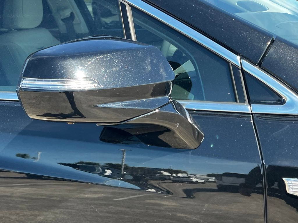 Used 2023 Cadillac XT5 Premium Luxury w/ Technology Package image 12