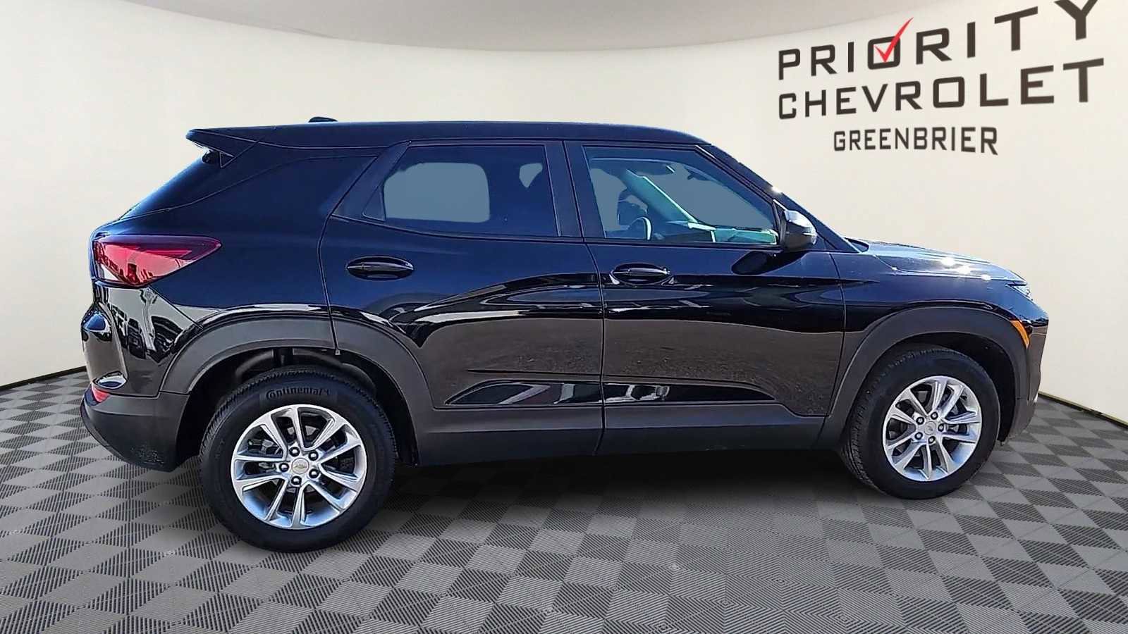 Certified 2024 Chevrolet TrailBlazer LS w/ LS Convenience Package image 9