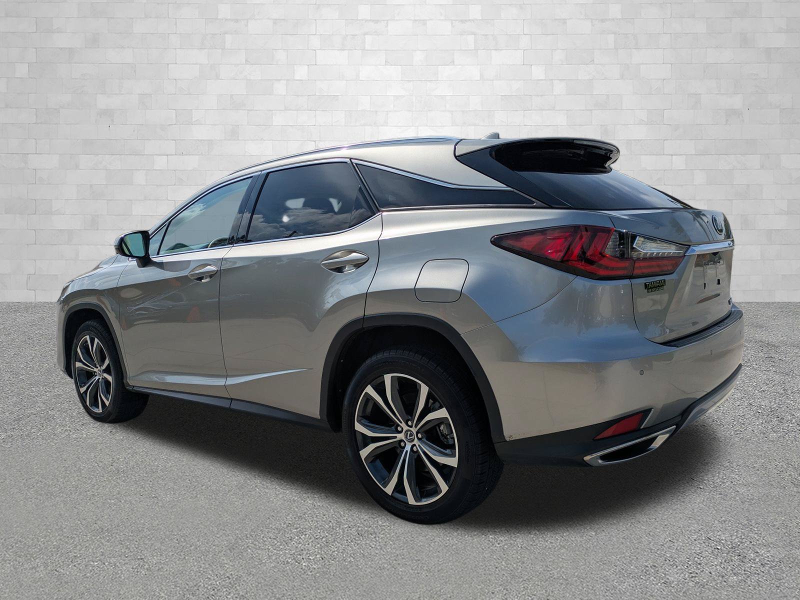Used 2022 Lexus RX 350 FWD w/ Premium Package image 4