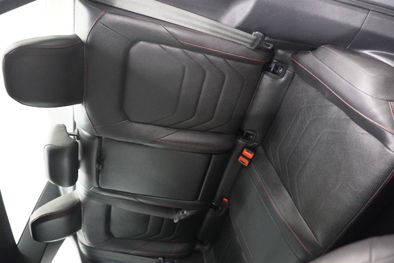 Used 2019 Volkswagen Jetta GLI Autobahn FWD image 5