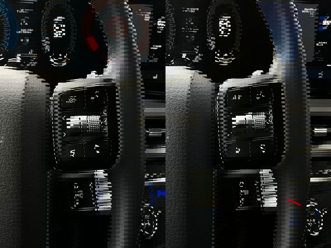 Used 2025 Hyundai Santa Fe SEL image 34